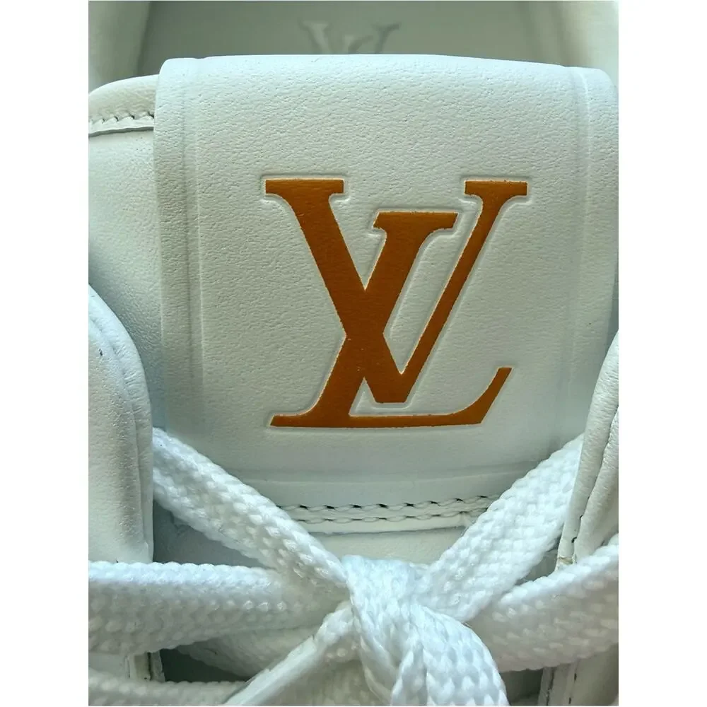 NEW!!! Louis Vuitton men sneakers  yellow/white size 10US Authentic Retail 1250